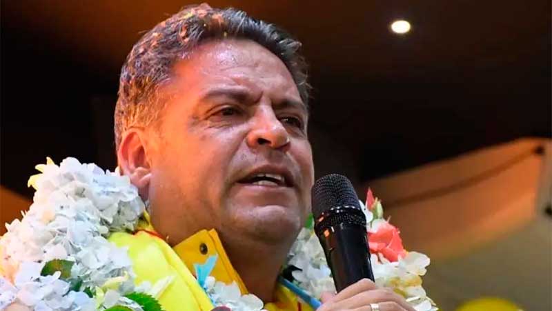 Luis Revilla es el nuevo gobernador de La Paz tras la declinación de su único rival