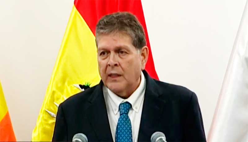 Gobierno retirará a YPFB del negocio de carburantes e intervendrá la ANH
