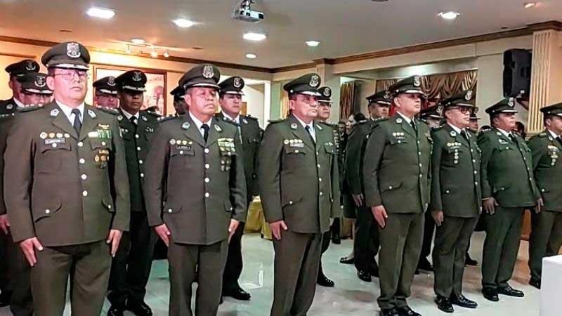 Sokol pide cero corrupción a los nuevos comandantes departamentales