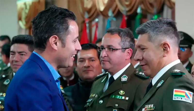 Edmand Lara: ¿Porqué las FFAA tienen mejor jubilación que la Policía?