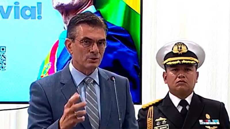 Vuelven las compras por internet y se acaban los dedazos en adquisiciones