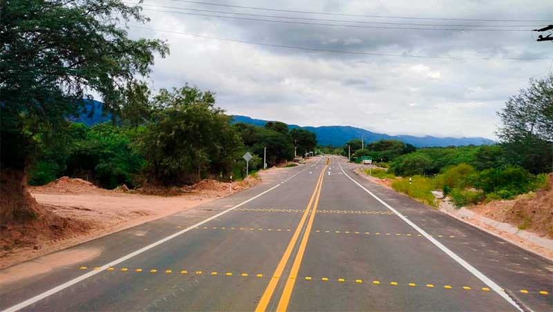 Ruta alterna unirá La Paz con Cochabamba en la mitad del tiempo de viaje