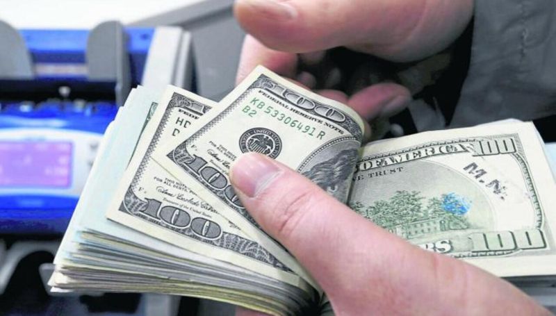 Dólar mata al boliviano: Crisis cambiaria pone al límite la economía popular