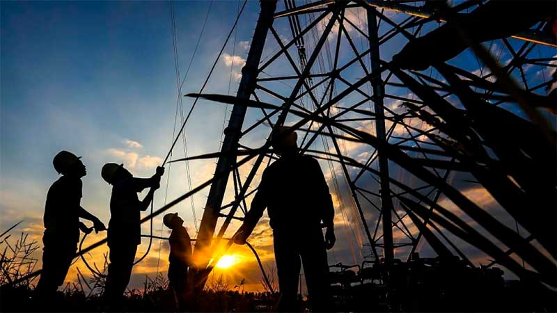 Alza inicial de tarifas de electricidad será del 1,44% en Bolivia