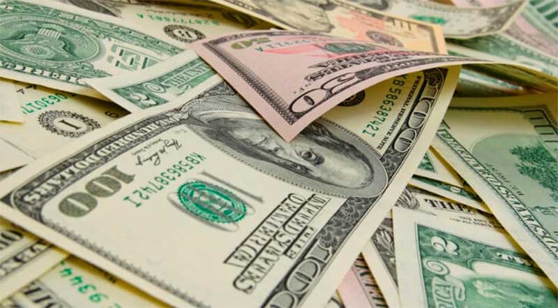 El dólar oficial vuelve a superar los diez bolivianos
