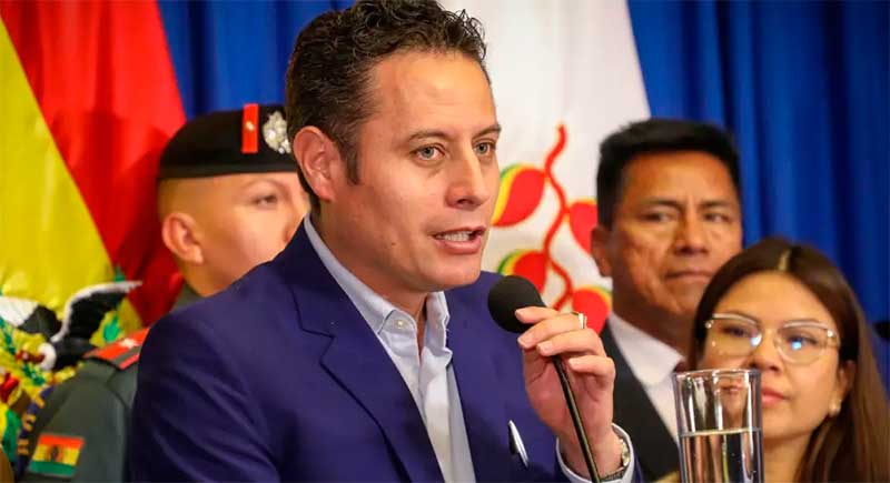 Me quieren armar un caso: Edmand Lara denuncia complot del Ministerio de Gobierno