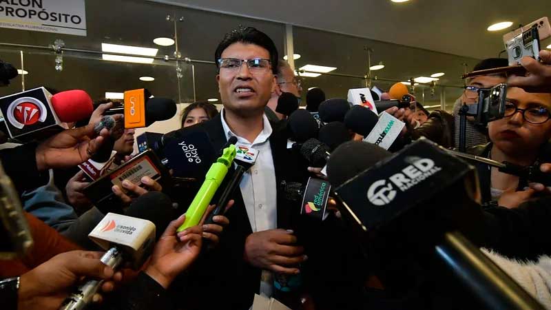 Aprehenden a legislador disidente tras discursos de odio y llamados a eliminar opositores