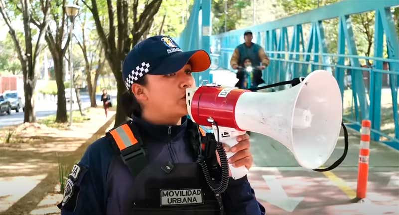 Multa de 10.000 bolivianos por invadir ciclovías en Cochabamba